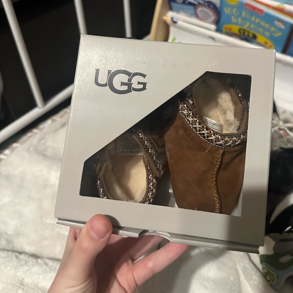 4/5 Ugg tasman chestnut